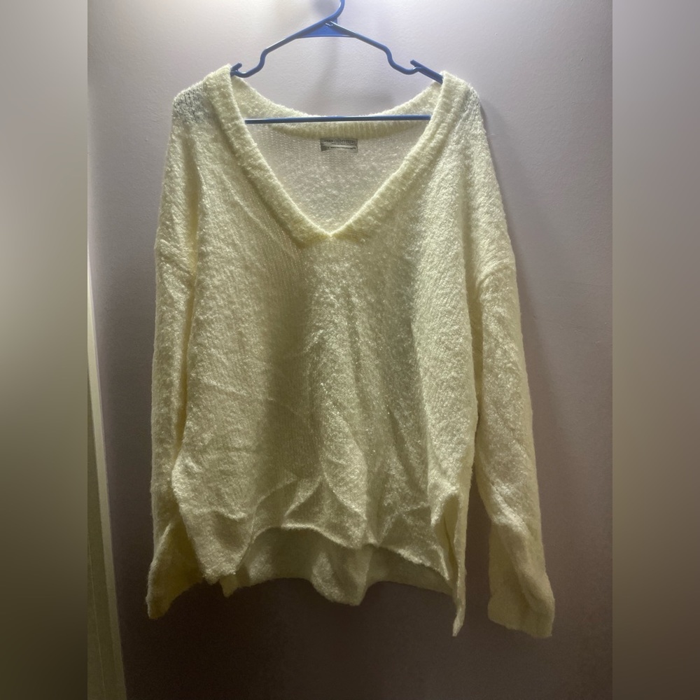 Urban Outfitters Ivory Pullover Sweater - Picture 3 of 8